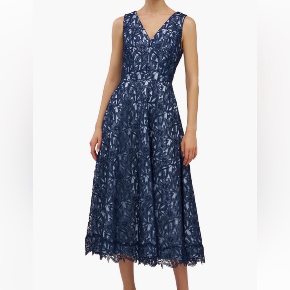 Kay Unger Danielle Sleeveless Lace Dress, SIZE 4